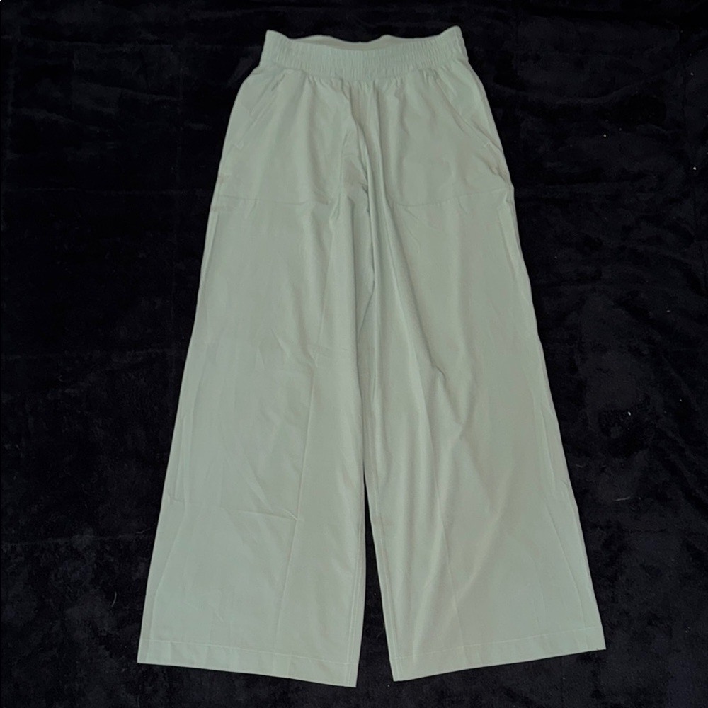 lululemon athletica Wide Leg Pants - Soft Gray